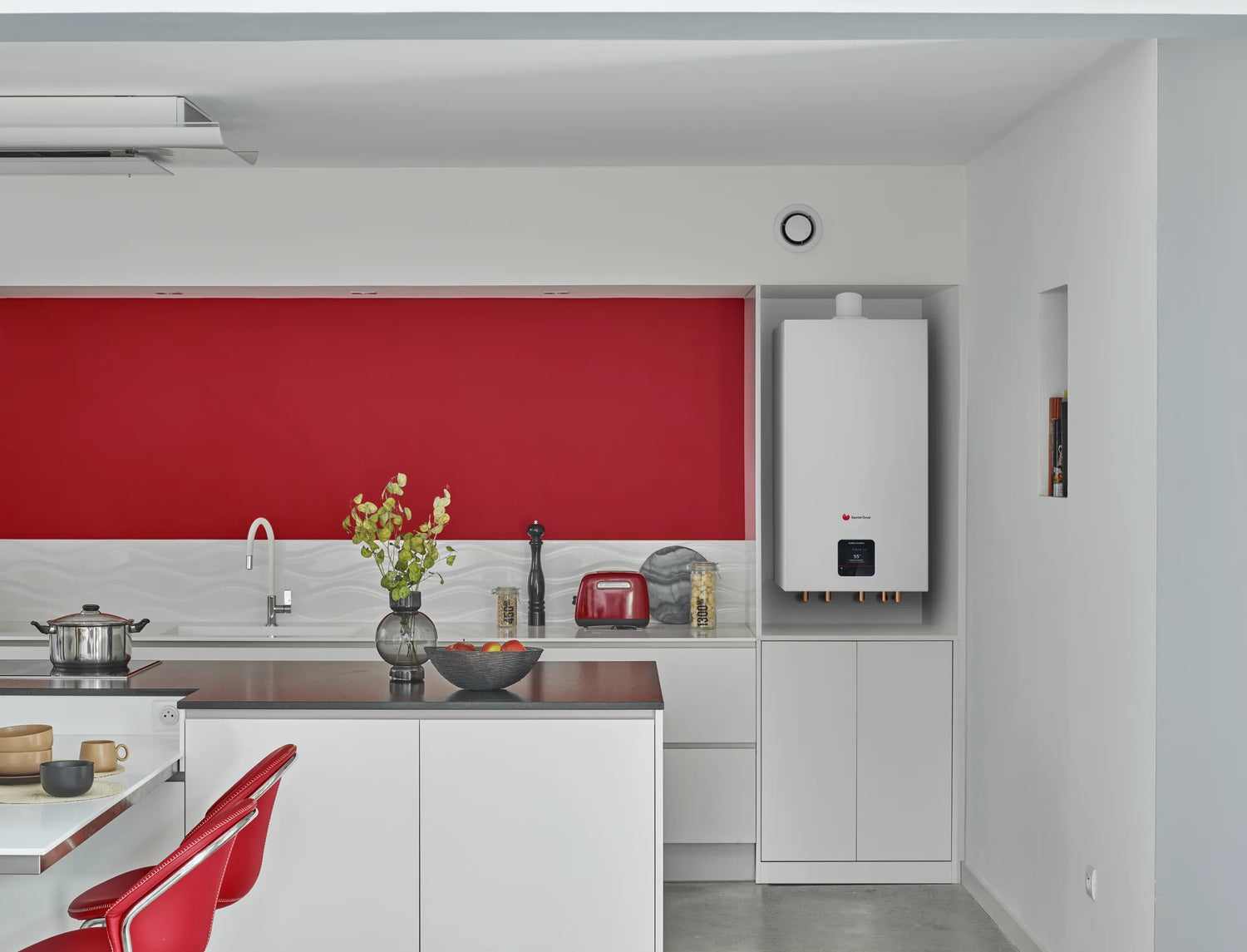 IsoMax T35 Condens - Chaudière Murale Mixte avec 2 Ballons 21L et Régul Radio + Sonde Ext.