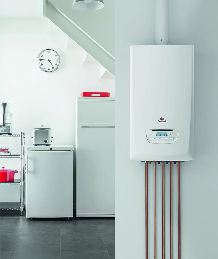 Thema Plus F25 - Chaudière Condensation Mixte 25 kW avec Ballon 3L Intégré